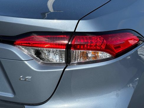 New 2026 Toyota Corolla LE w/ LE Premium Package FWD image 29