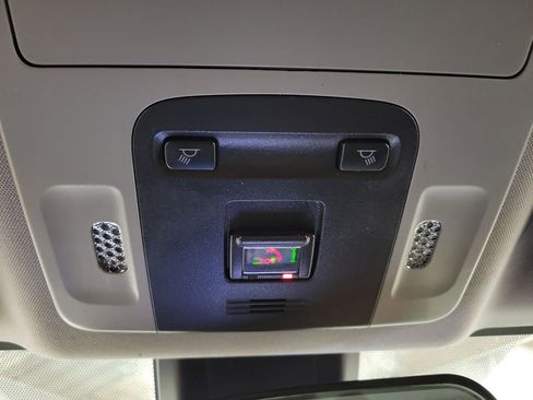 Used 2022 Toyota Camry LE w/ Carpet Mat Package (TMS) FWD image 21