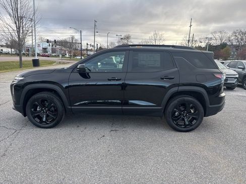 New 2026 Chevrolet Equinox LT w/ Convenience Package II image 3