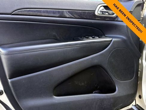 Used 2012 Jeep Grand Cherokee Laredo w/ Laredo E Group image 10