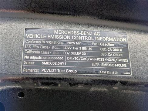 Certified 2025 Mercedes-Benz GLC 300 image 26