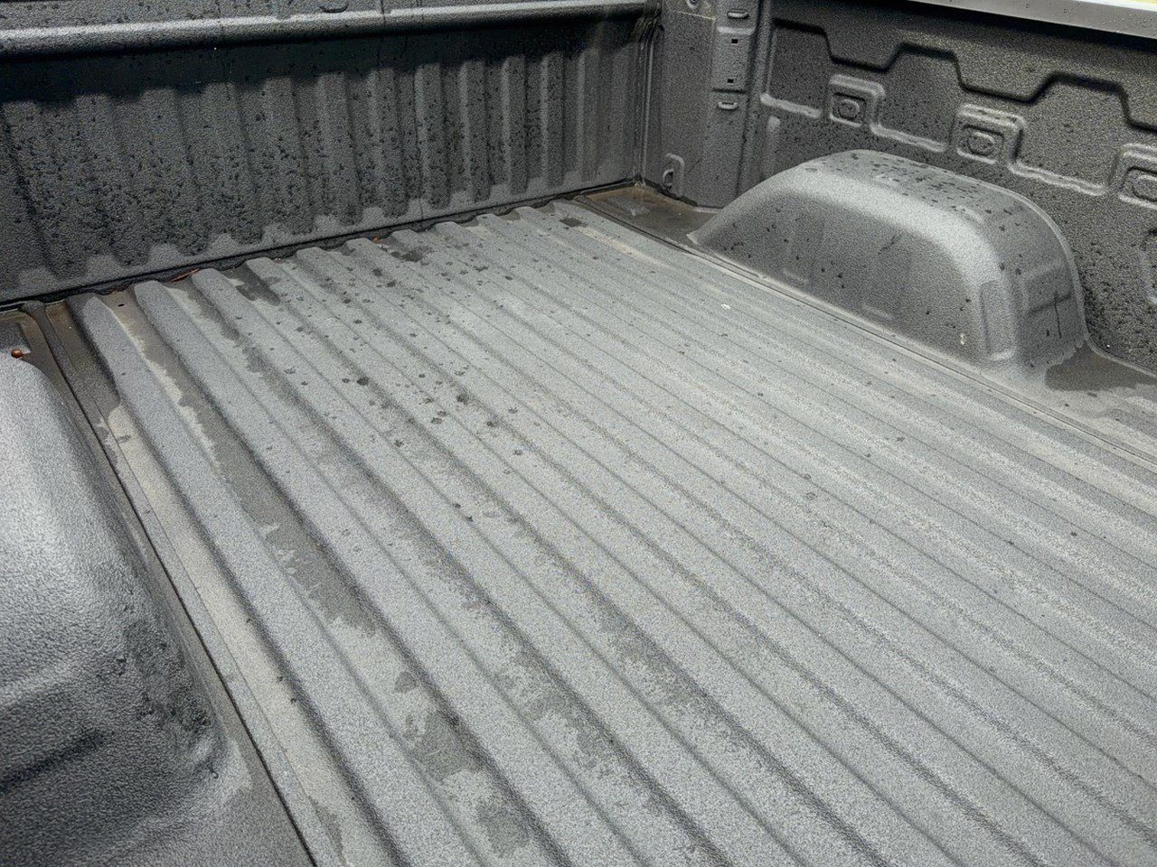 Used 2025 GMC Sierra 1500 Elevation RWD image 28