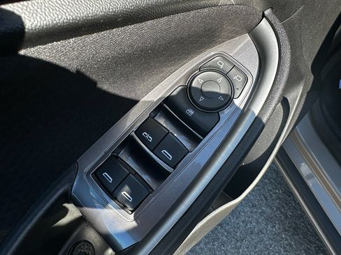 Used 2023 Chevrolet Malibu LT FWD image 12
