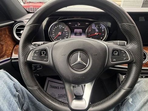Used 2017 Mercedes-Benz E 300 4MATIC image 14