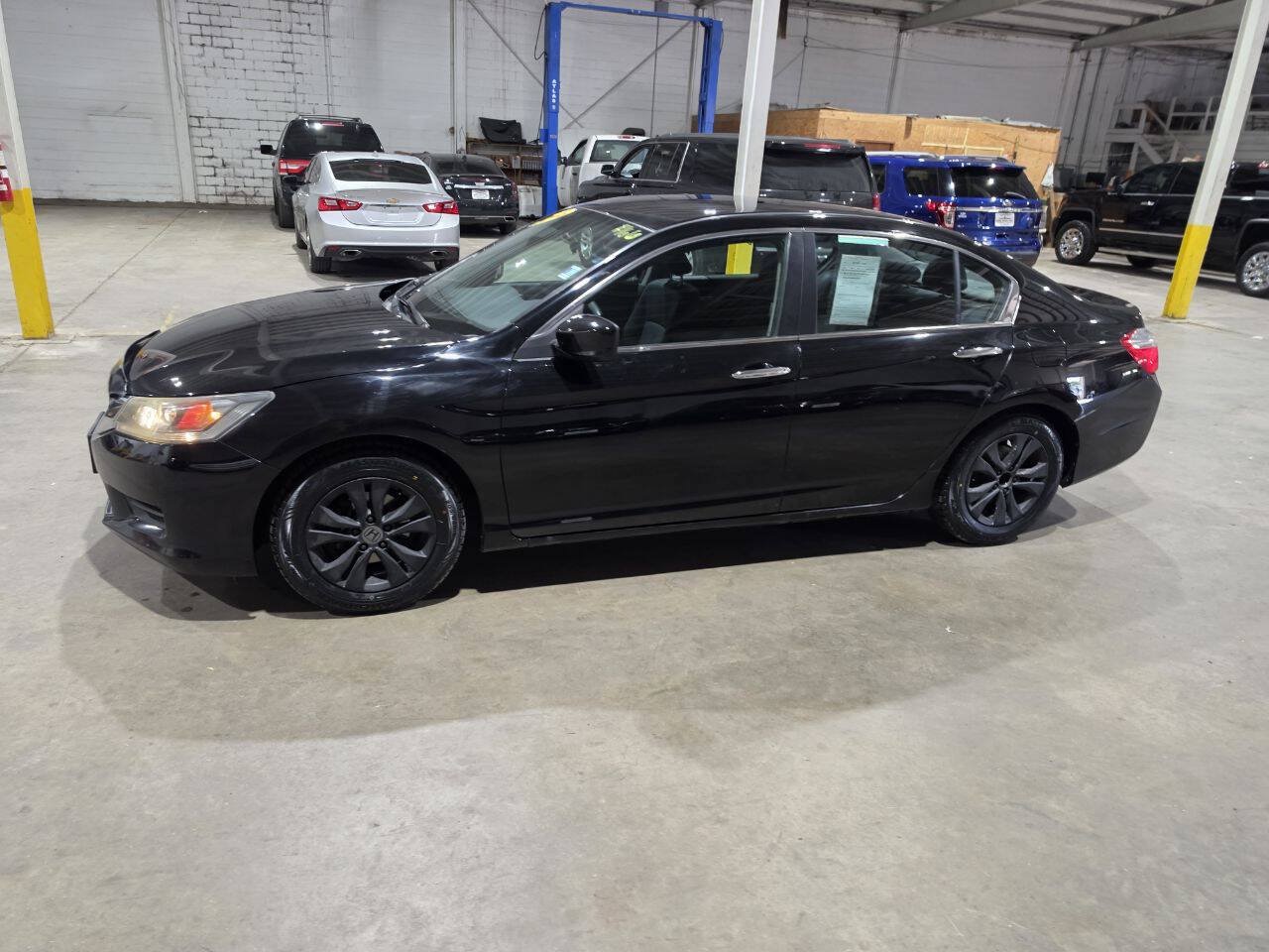 Used 2015 Honda Accord LX image 3