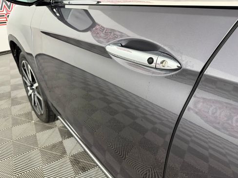 Used 2021 Honda Pilot Touring image 26