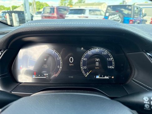 New 2026 Jeep Grand Cherokee L Limited AWD/4WD image 11