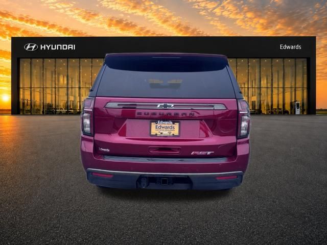 Used 2022 Chevrolet Suburban RST w/ Luxury Package AWD/4WD image 7