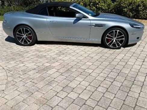 Used 2009 Aston Martin DB9 Volante image 6