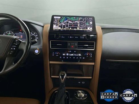 Used 2024 INFINITI QX80 Sensory image 13