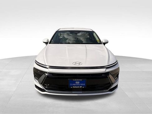 New 2024 Hyundai Sonata SEL FWD image 2
