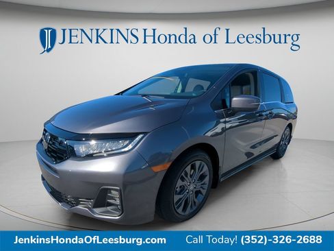 New 2026 Honda Odyssey Touring image 8
