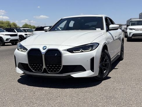 Used 2023 BMW i4 eDrive35 w/ Premium Package RWD image 3