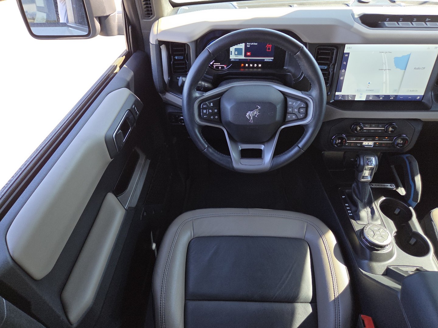 Used 2023 Ford Bronco Wildtrak AWD/4WD image 27