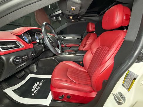 Used 2018 Maserati Ghibli S RWD image 50
