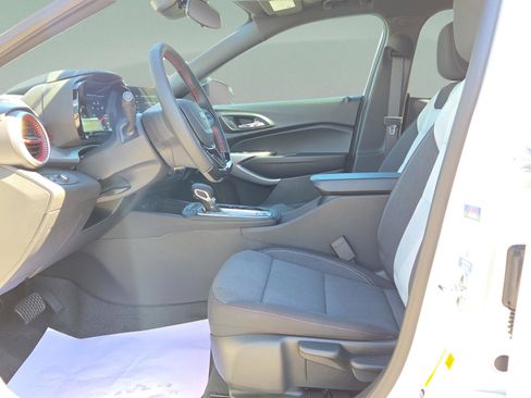 New 2026 Chevrolet Trax RS w/ Driver Confidence Package image 10