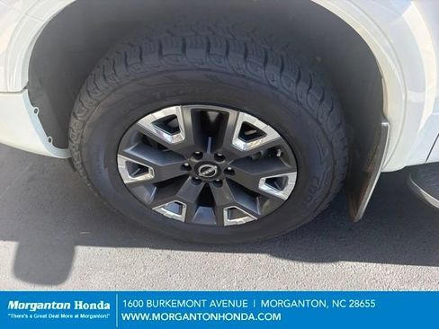 Used 2023 Nissan Titan Platinum Reserve w/ Moonroof Package AWD/4WD image 3
