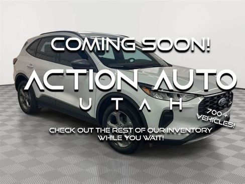 Used 2025 Ford Escape ST-Line w/ Tech Pack #1 AWD/4WD image 1