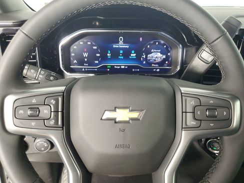 New 2025 Chevrolet Silverado 1500 LT image 16