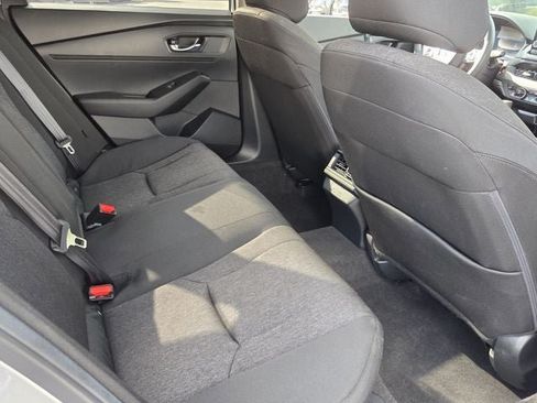 Used 2025 Honda Accord SE image 16