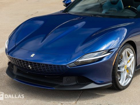 Used 2025 Ferrari Roma Spider RWD image 6
