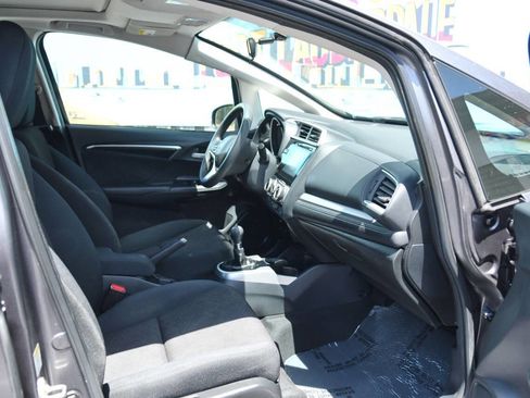 Used 2015 Honda Fit EX image 37