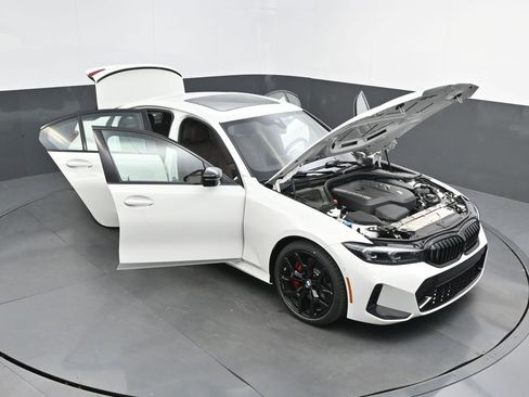 New 2026 BMW 330i Sedan w/ M Sport Package RWD image 55