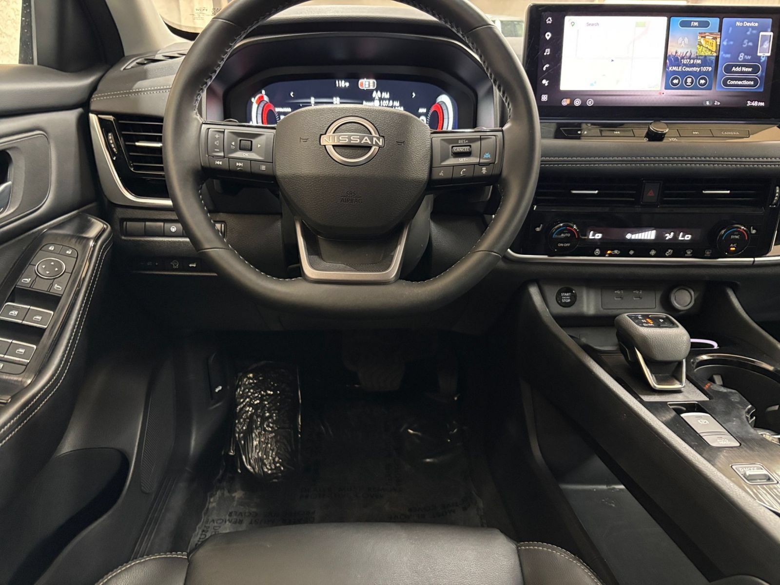 Used 2026 Nissan Rogue SL FWD image 36