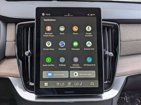 New 2026 Volvo XC90 B6 Plus w/ Protection Package Premier image 13