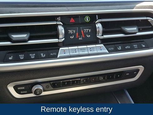 Used 2022 BMW X5 xDrive40i w/ Premium Package AWD/4WD image 16