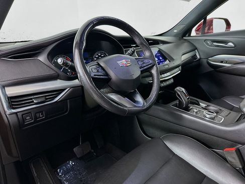Used 2019 Cadillac XT4 Premium Luxury w/ Driver Assist Package AWD/4WD image 10