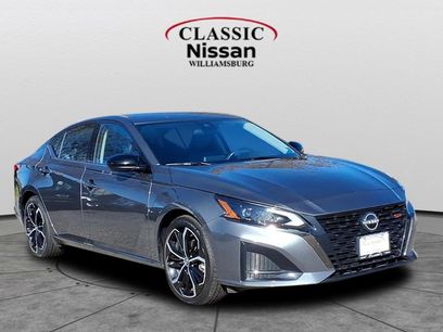 Used 2024 Nissan Altima 2.5 SR