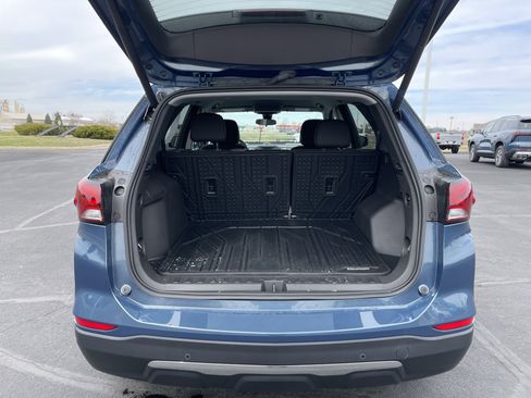 Used 2024 Chevrolet Equinox LT w/ LPO, Floor Liner Package image 22