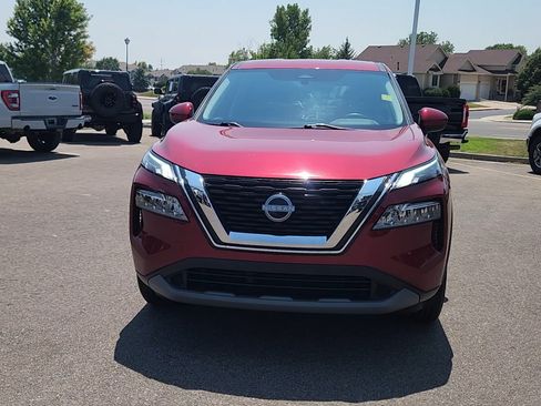 Used 2023 Nissan Rogue SV AWD/4WD image 14