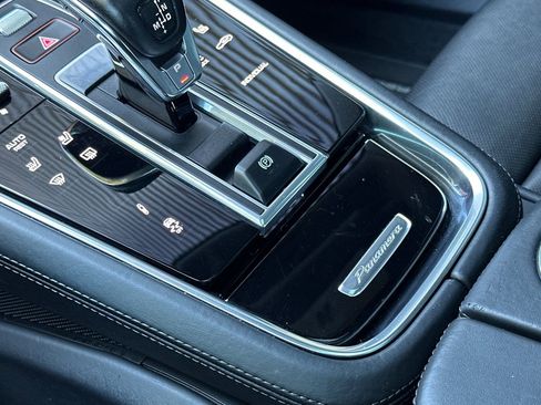 Certified 2022 Porsche Panamera 4S AWD/4WD image 25
