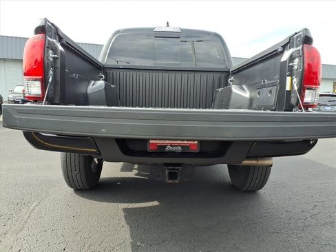 Used 2023 Toyota Tacoma SR5 image 4