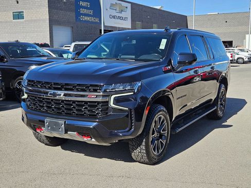Used 2021 Chevrolet Suburban Z71 w/ Rear Media and Nav Package AWD/4WD image 9