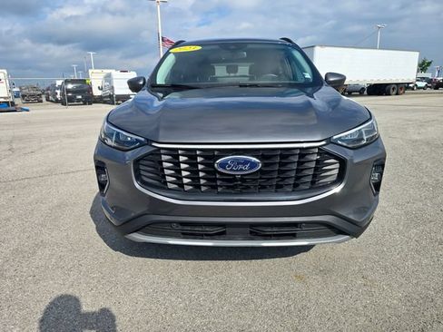 Used 2023 Ford Escape Platinum AWD/4WD image 8