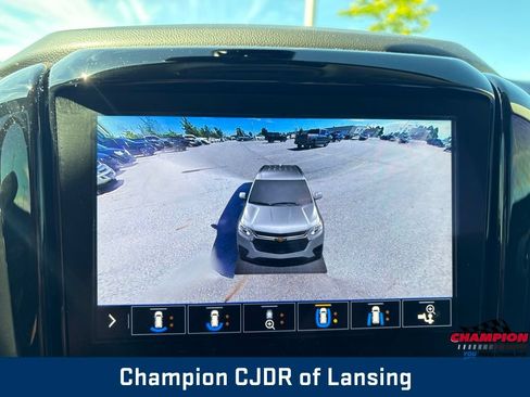 Used 2020 Chevrolet Traverse RS w/ LPO, Floor Liner Package FWD image 29