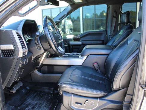 Used 2017 Ford F250 Platinum AWD/4WD image 11