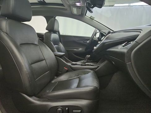 Used 2020 Chevrolet Malibu Premier image 29