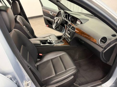 Used 2013 Mercedes-Benz C 300 4MATIC Sedan image 56