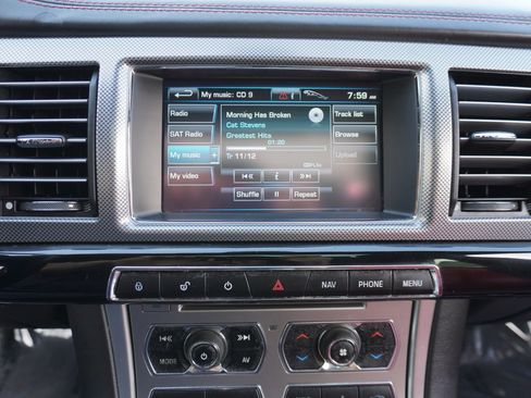 Used 2012 Jaguar XF R image 16