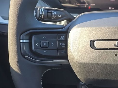 New 2026 Jeep Cherokee Limited image 25