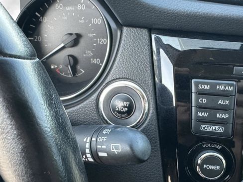 Used 2017 Nissan Rogue Sport SL image 29