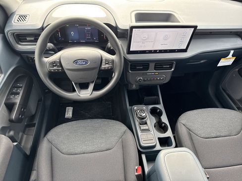 New 2025 Ford Maverick XL image 22