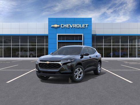 New 2026 Chevrolet Trax LS w/ LS Convenience Package image 8