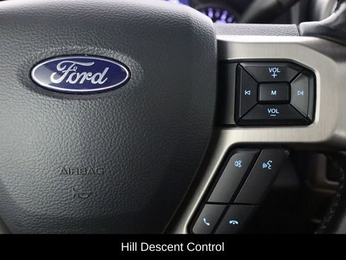 Used 2022 Ford F250 Platinum AWD/4WD image 10