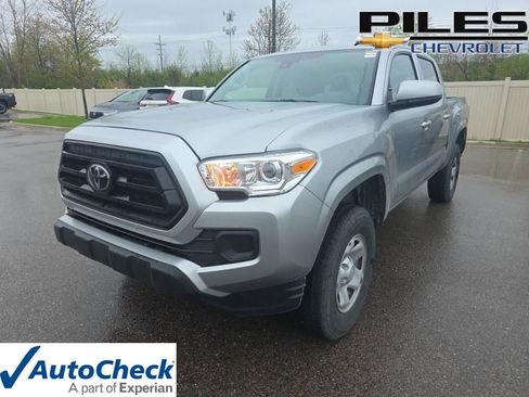 Used 2023 Toyota Tacoma SR AWD/4WD image 1