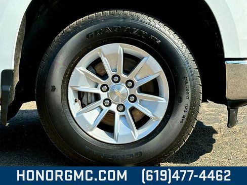 Used 2022 Chevrolet Silverado 1500 LT image 9